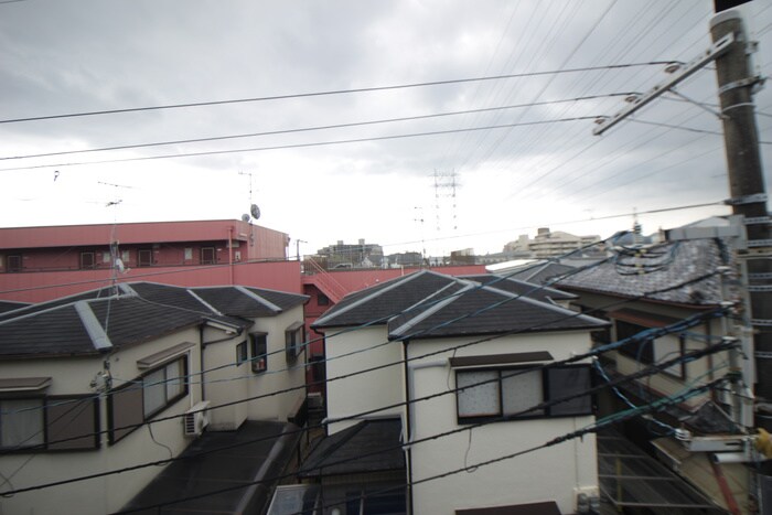 物件内観写真18　(室内からの展望)