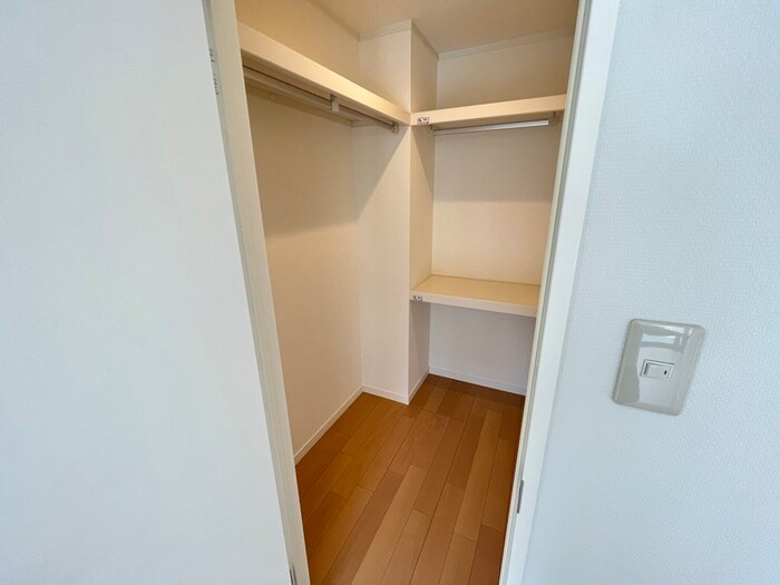 物件内観写真14　(収納)