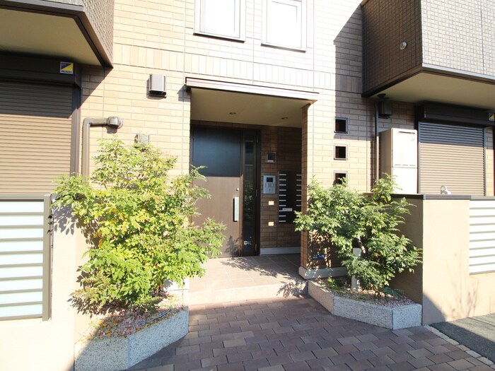 物件外観写真2　(建物設備)