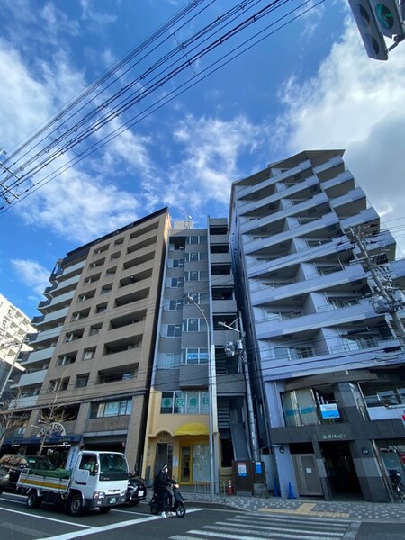 椥辻ＨＳビル外観写真