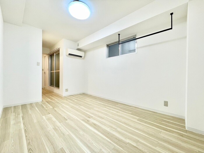 物件内観写真10　(居室)