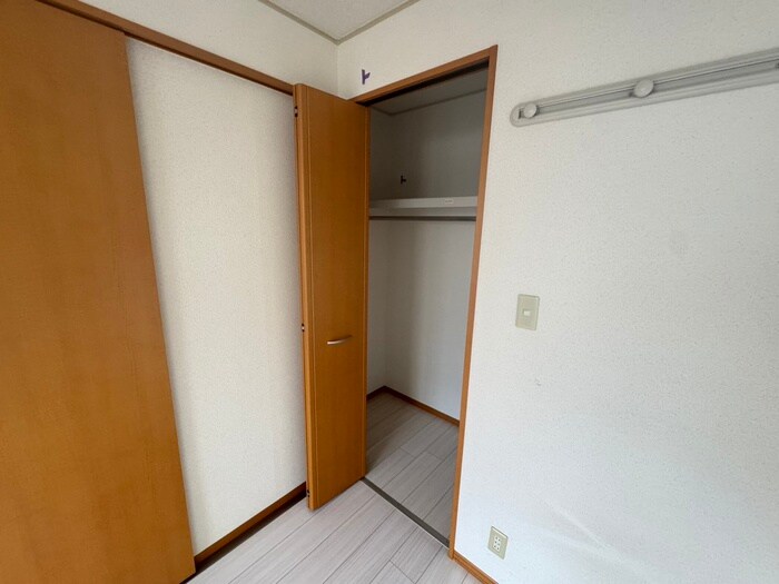 物件内観写真15　(収納)