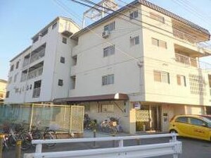 山之内マンション外観写真