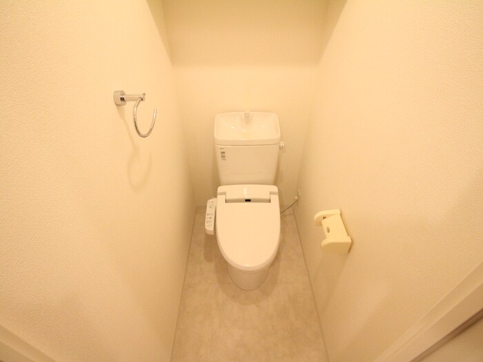 物件内観写真16　(トイレ)