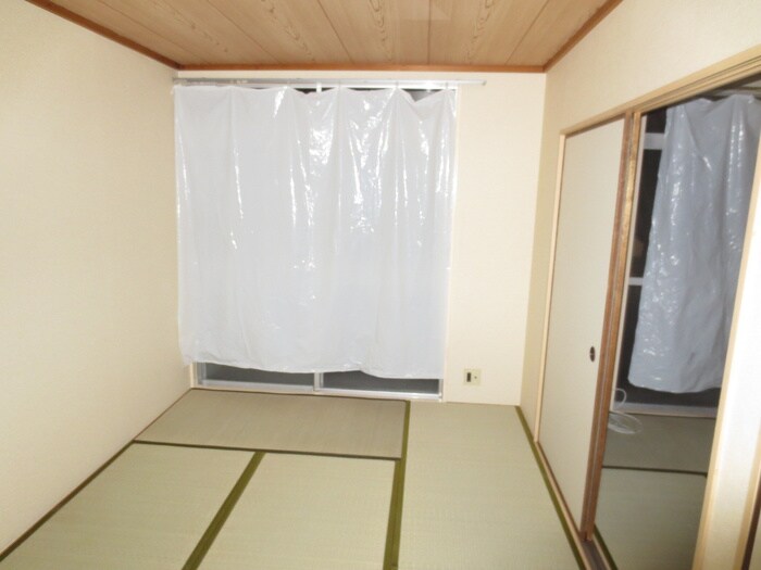 物件内観写真12　(居室)