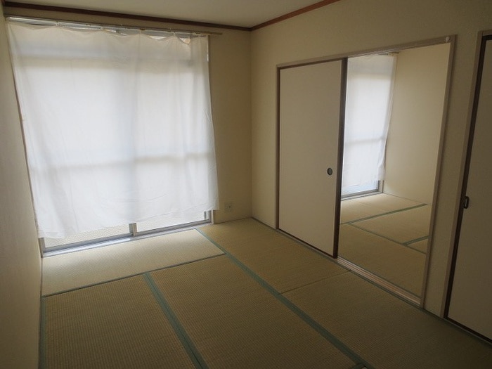 物件内観写真19　(室内からの展望)