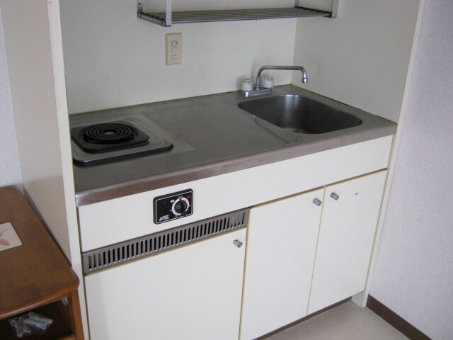 物件内観写真3　(キッチン)