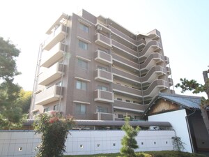 ﾕﾆｰﾌﾞﾙ千里山田(704)外観写真