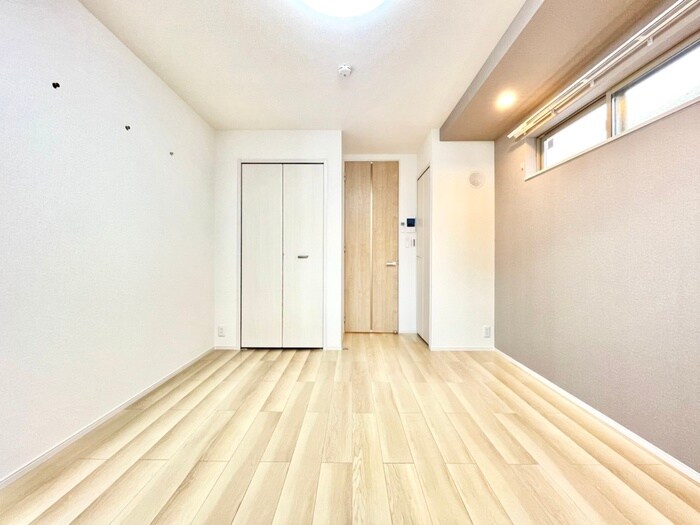 物件内観写真11　(居室)