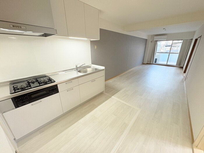 物件内観写真11　(居室)