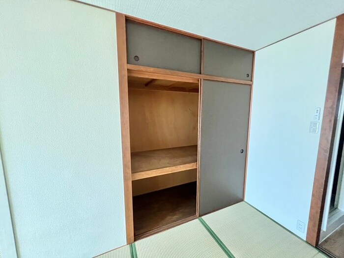 物件内観写真16　(収納)