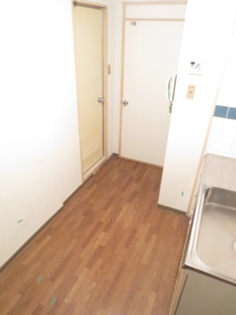 物件内観写真11　(居室)