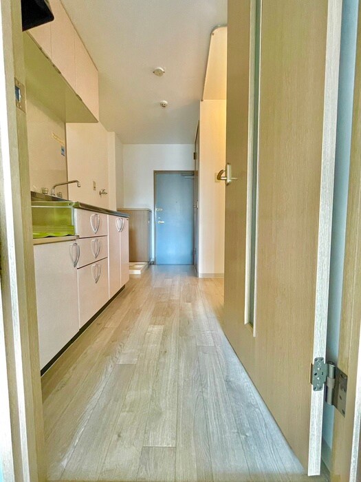 物件内観写真17　(廊下)