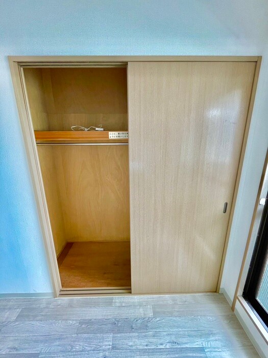 物件内観写真18　(収納)