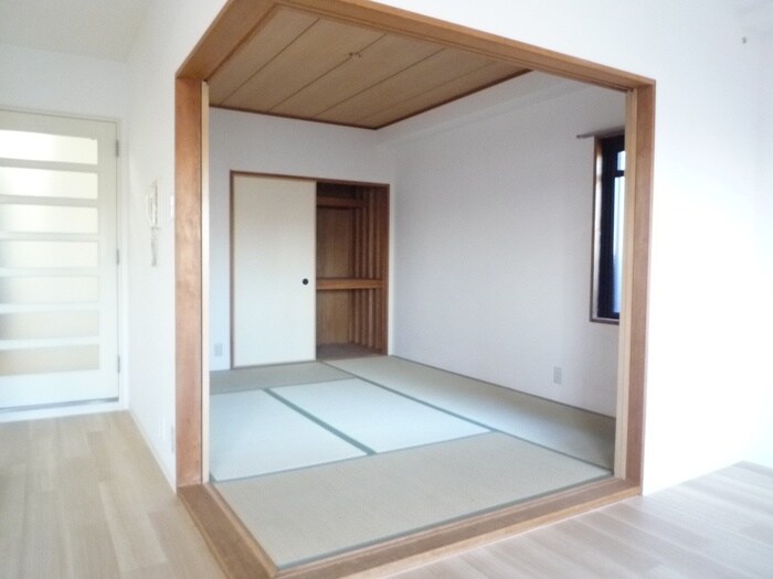 物件内観写真11　(居室)