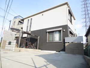 リヴェ－ル外観写真
