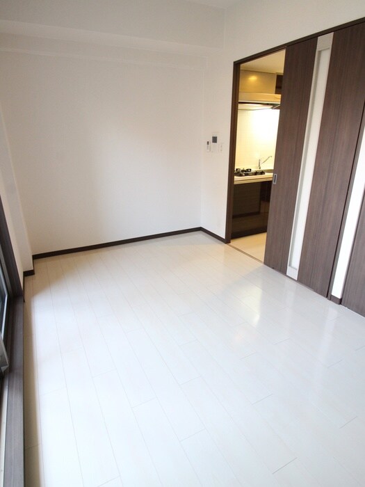 物件内観写真12　(内観写真)