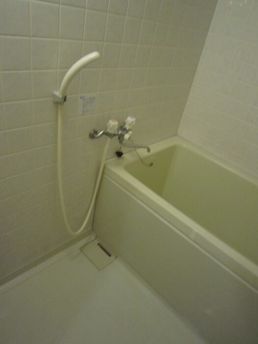 物件内観写真10　(バス／シャワールーム等)