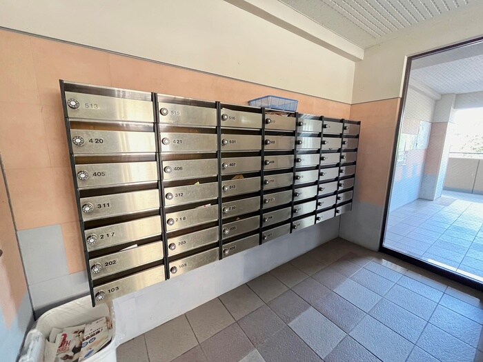 物件外観写真4　(建物設備)