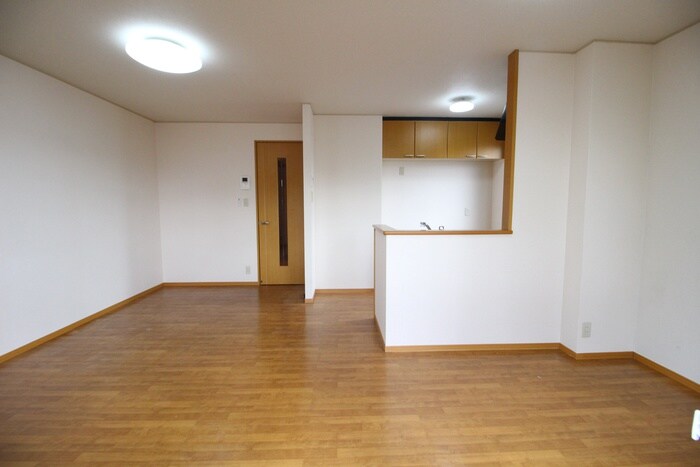 物件内観写真4　(居室)