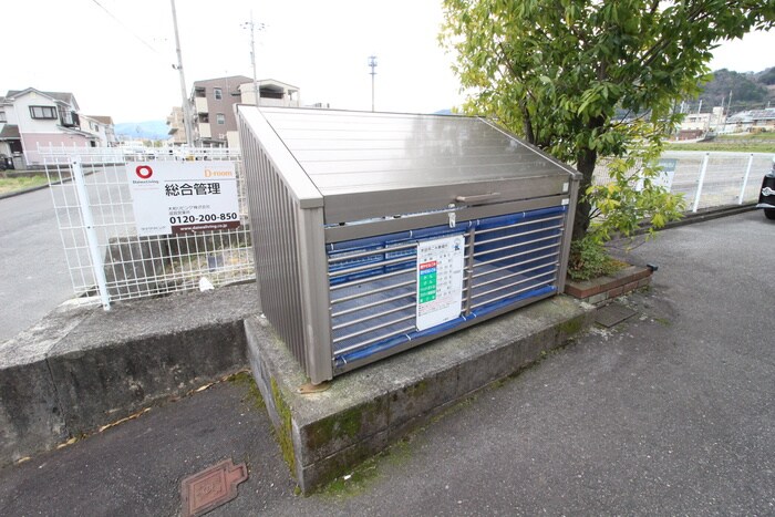 物件外観写真2　(建物設備)