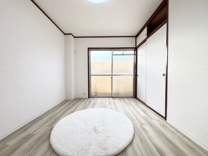 物件内観写真6　(居室)