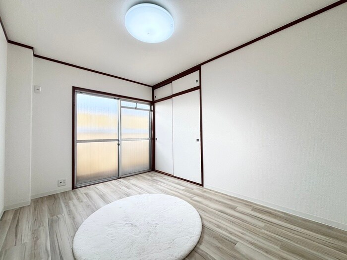 物件内観写真9　(居室)