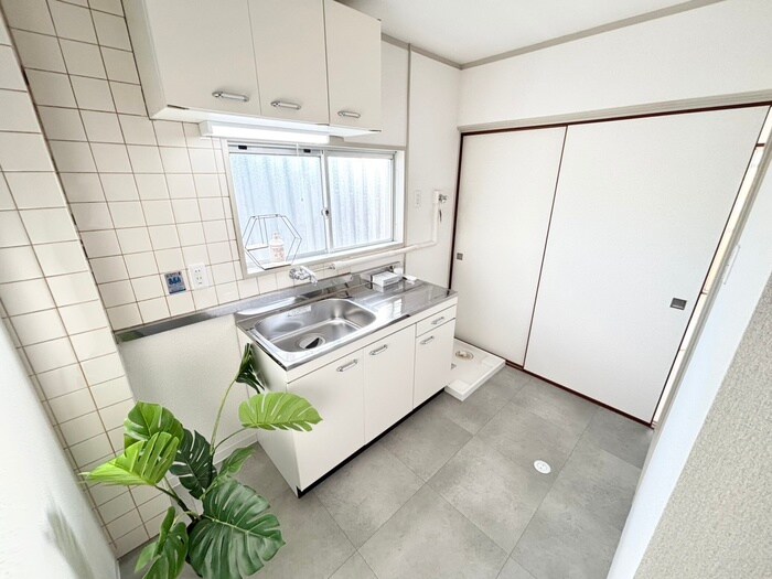 物件内観写真11　(内観写真)