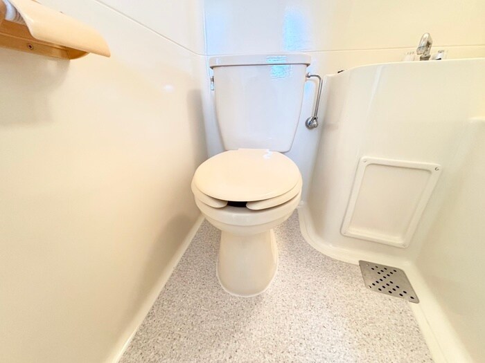 物件内観写真15　(トイレ)