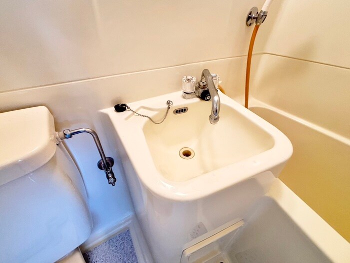 物件内観写真16　(洗面)