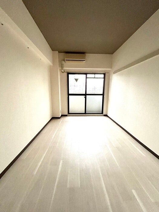 物件内観写真13　(居室)