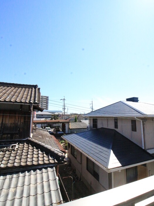 物件内観写真16　(室内からの展望)