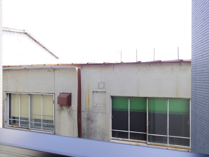 物件内観写真20　(室内からの展望)