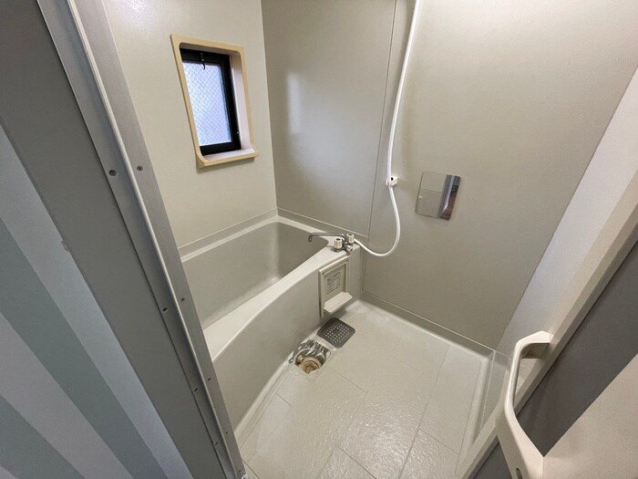物件内観写真12　(バス／シャワールーム等)