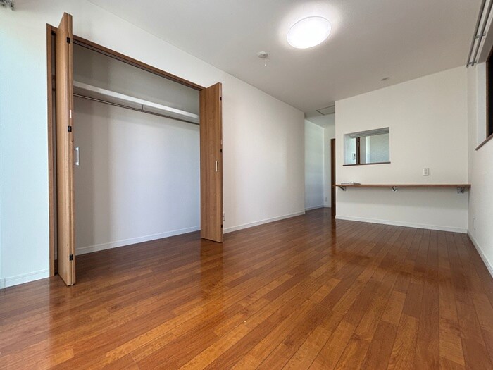 物件内観写真12　(居室)