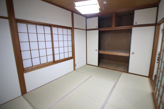 物件内観写真10　(居室)