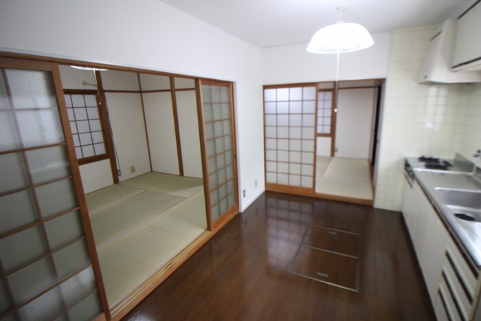 物件内観写真21　(居室)