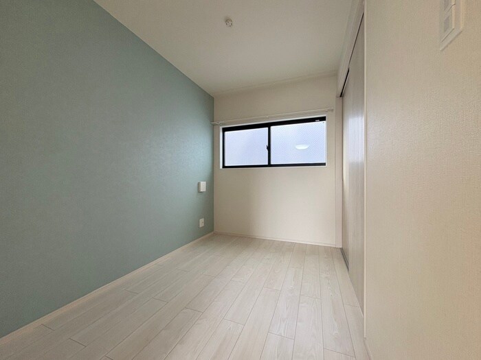 物件内観写真9　(居室)