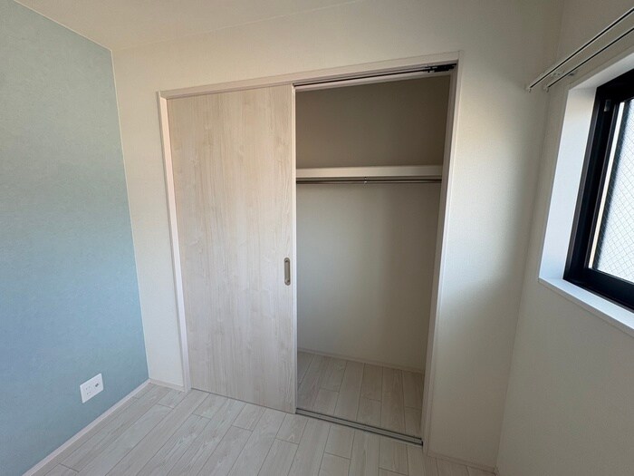 物件内観写真12　(収納)