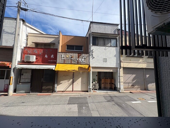 物件内観写真20　(室内からの展望)