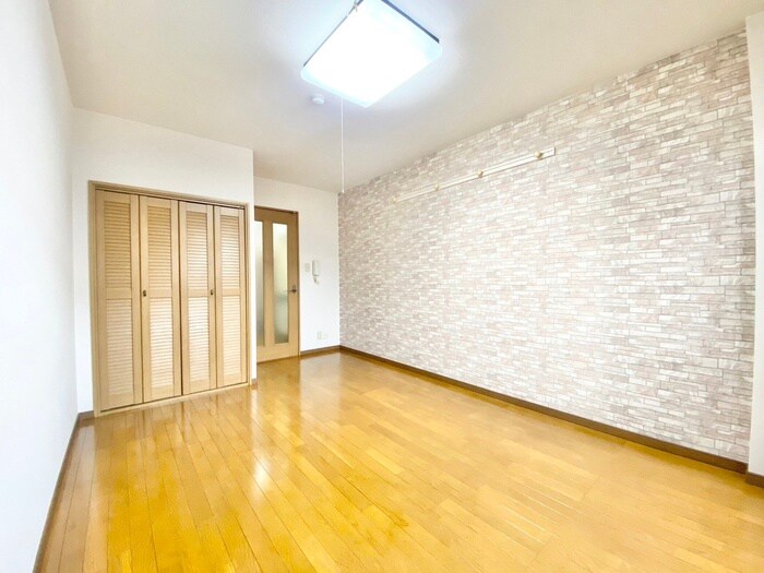 物件内観写真19　(居室)