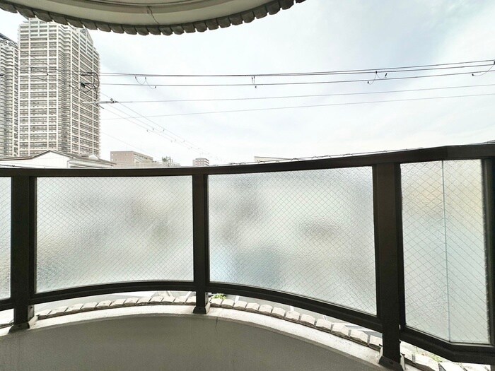 物件内観写真21　(室内からの展望)