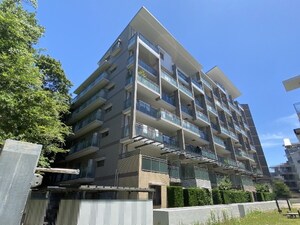 ﾙﾈｼｰｽﾞﾝｽﾞ千里の丘3号棟（602）外観写真