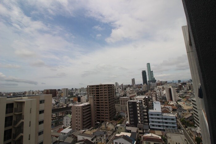 物件内観写真22　(室内からの展望)