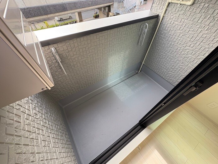 物件内観写真18　(ベランダ・バルコニー)