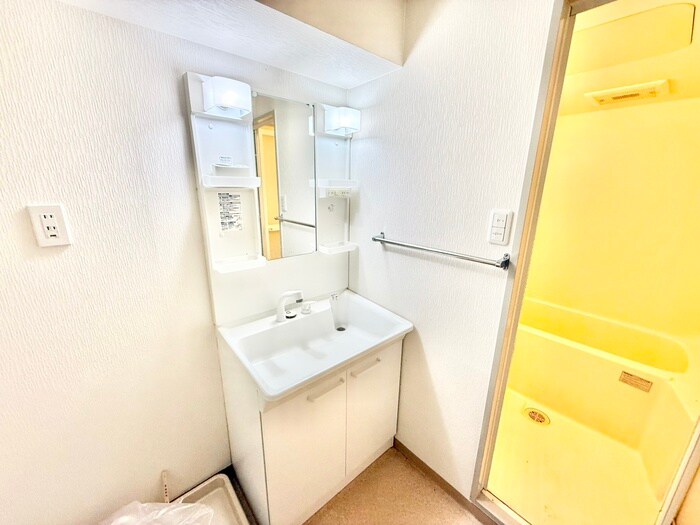 物件内観写真11　(洗面)