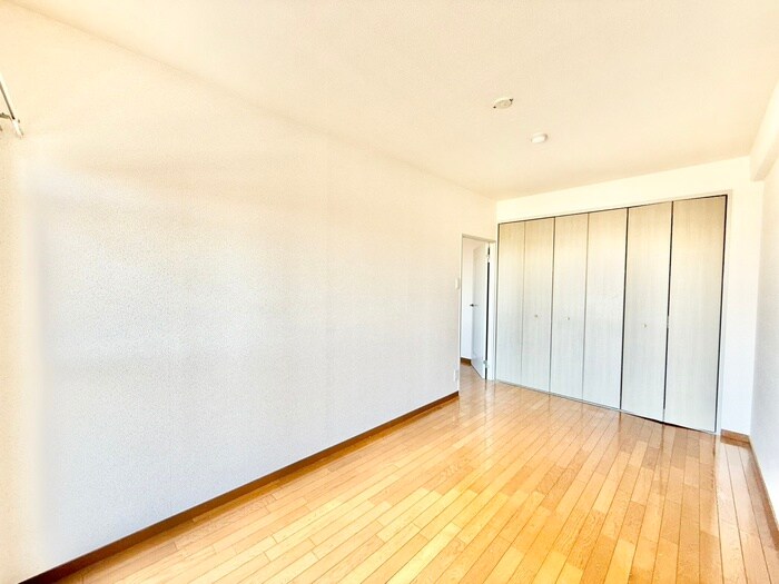 物件内観写真13　(居室)