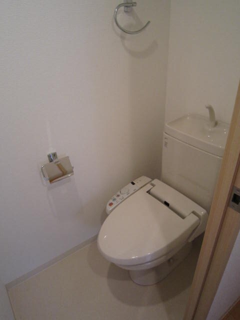 物件内観写真13　(トイレ)