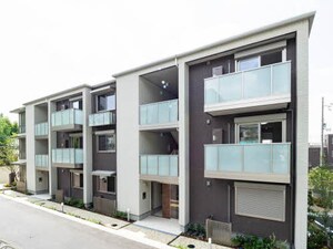 ヴィラソレーユ古曽部町Ｂ棟外観写真