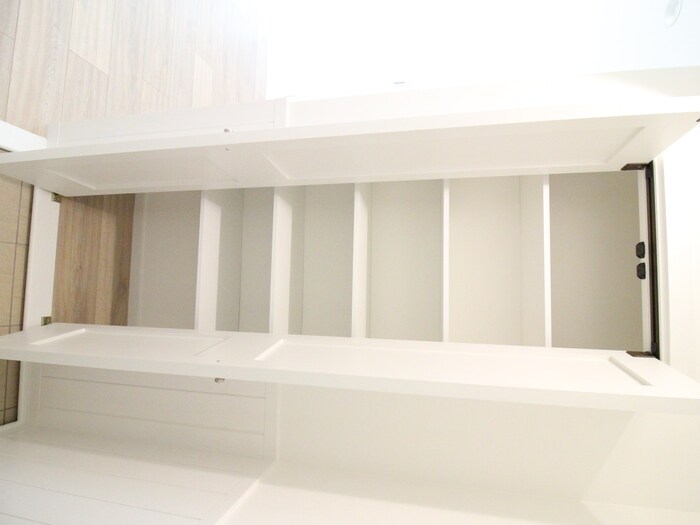 物件内観写真12　(収納)